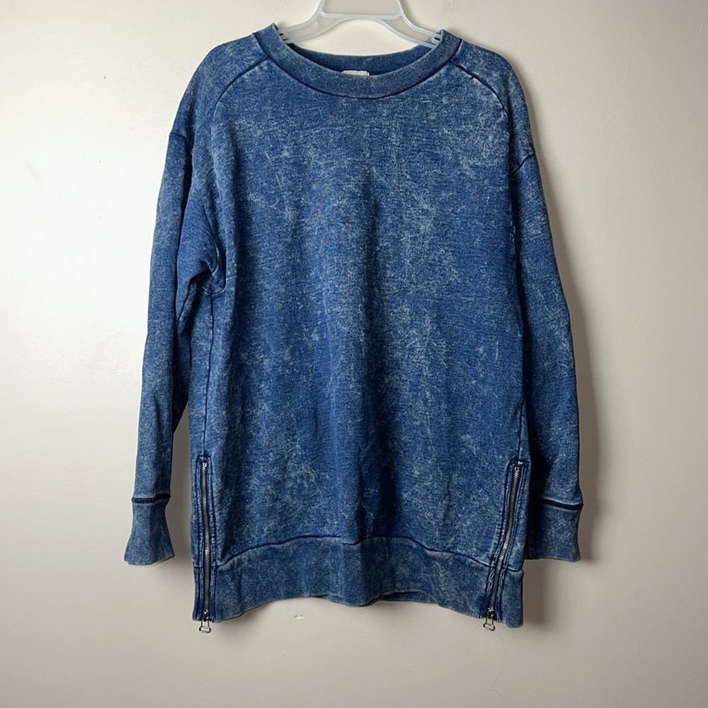 GAP Blue Acid Wash Sweatshirt with Zipper Details